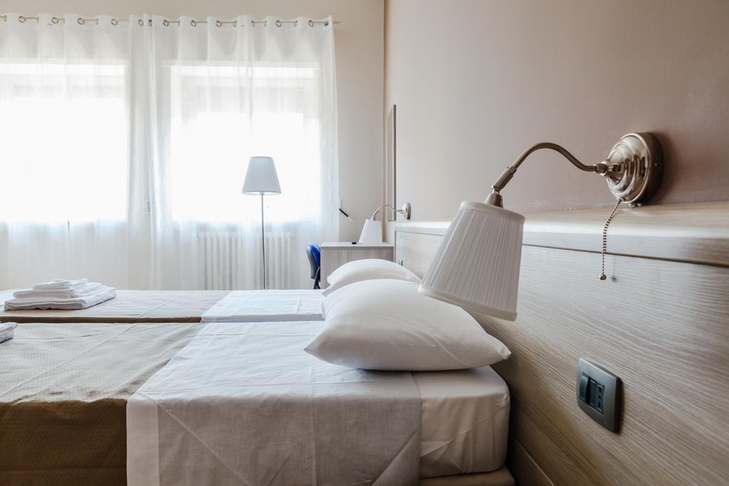 B&B Salento Сан Чезарио ди Лече Стая снимка