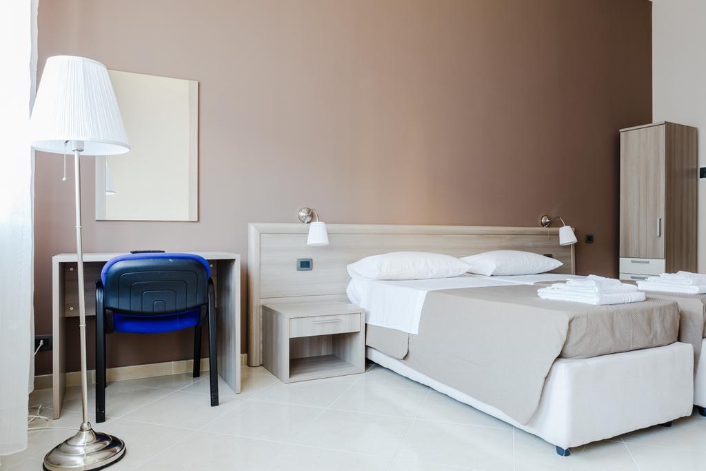 B&B Salento Сан Чезарио ди Лече Стая снимка