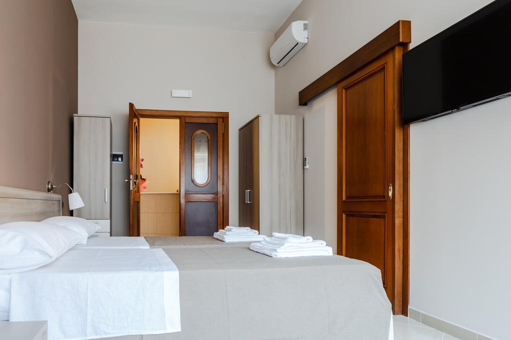 B&B Salento Сан Чезарио ди Лече Стая снимка