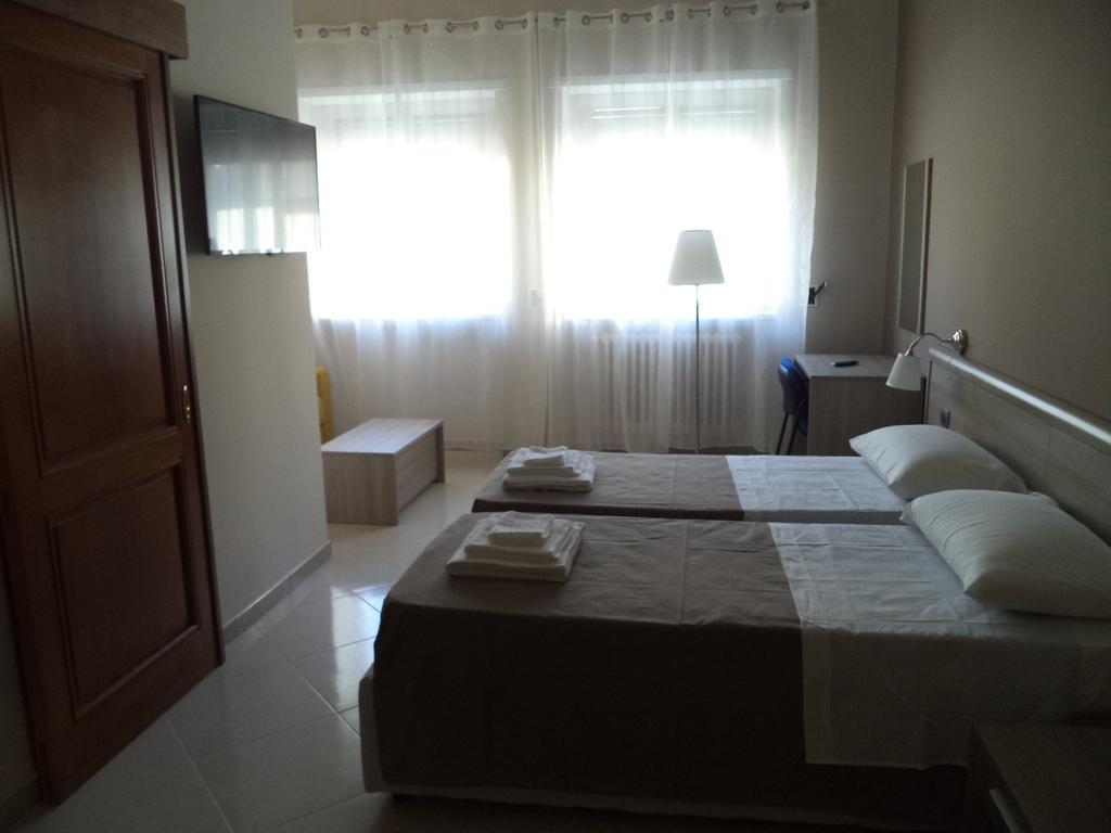 B&B Salento Сан Чезарио ди Лече Стая снимка